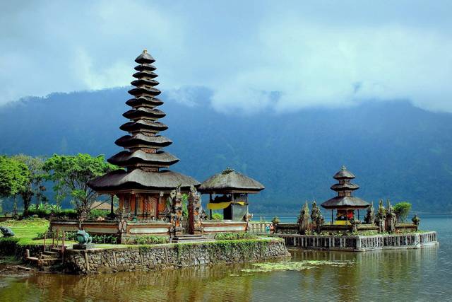 Travel Image 3